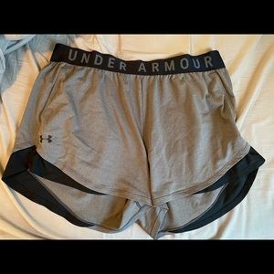 Under armor shorts with pockets